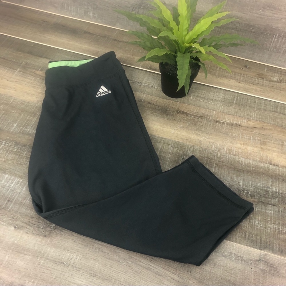 Adidas Gray Green Exercise Capri Pants Size M